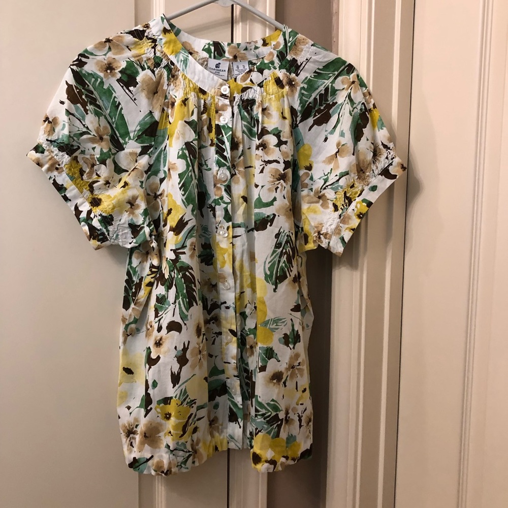 Caribbean Joe Top. Worn once good shape.